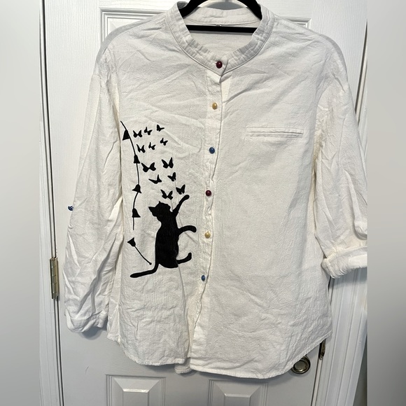SALE! Bundle & Save Cat & Butterfly button down top M - Picture 1 of 5